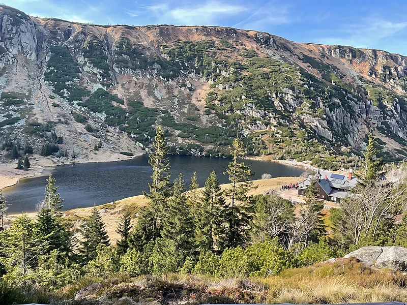 Horské pleso na polské straně Krkonoš