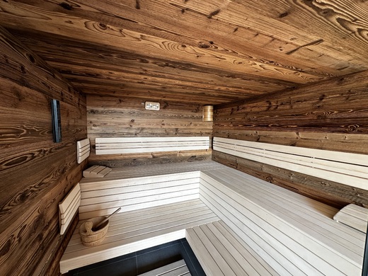 Luxusni sauna kartacovane drevo SPA Chalet.JPG